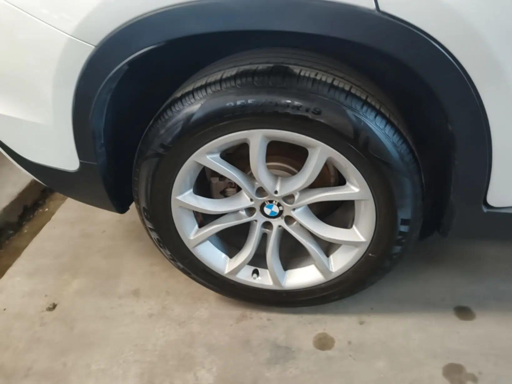 BMW X6 2017 xDrive35i Leading Model — миниатюра 11