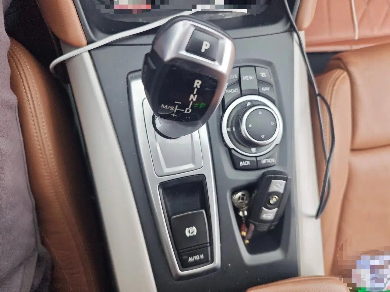 BMW X6 2011 xDrive35i — миниатюра 14