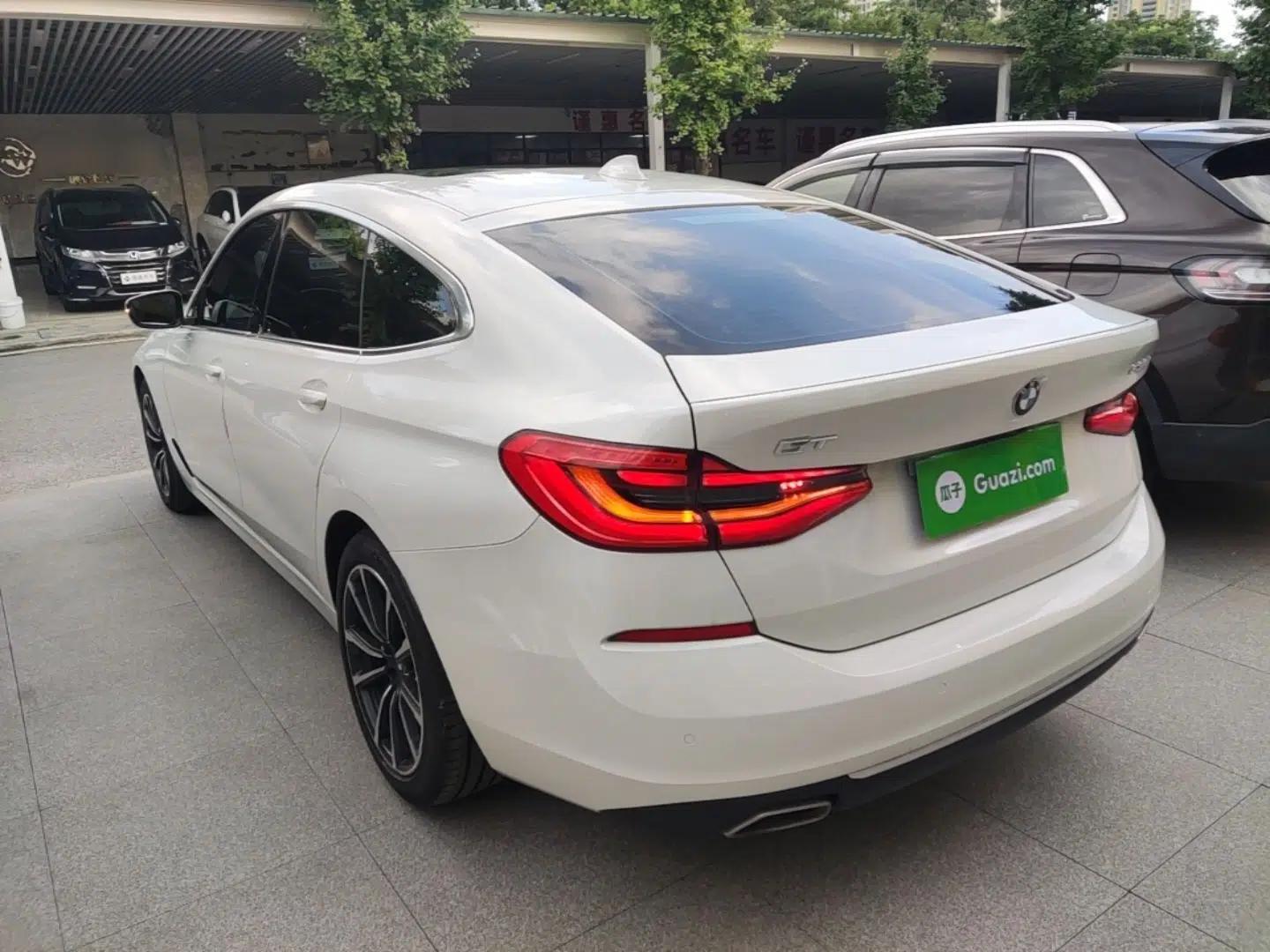 BMW 6 Series GT 2021 630i Luxury Design Package — миниатюра 4