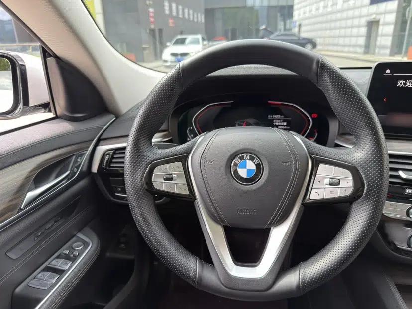 BMW 6 Series GT 2021 630i Luxury Design Package — миниатюра 16