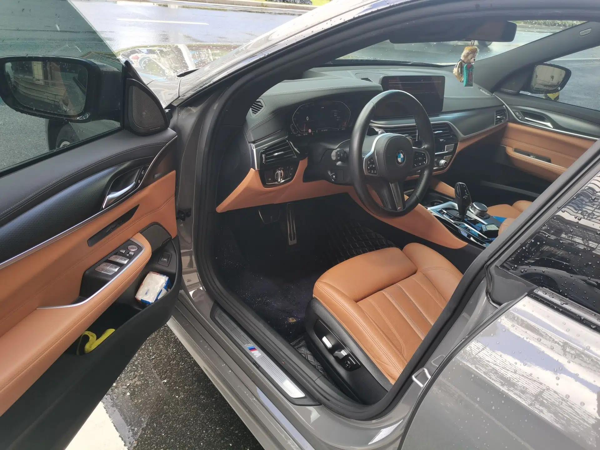 BMW 6 Series GT 2021 630i M Sport Package — миниатюра 16