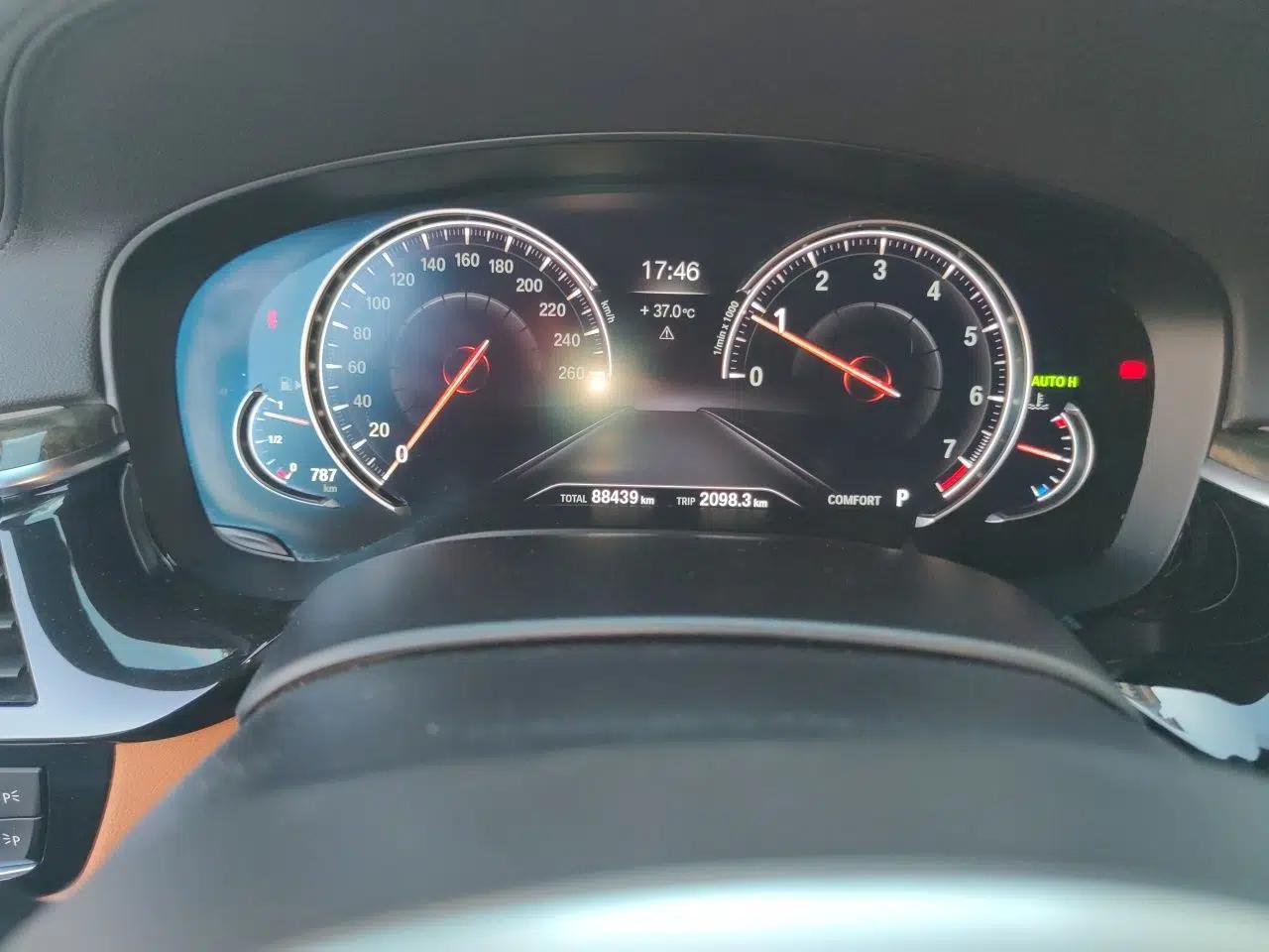 BMW 6 Series GT 2018 630i M Sport Package — миниатюра 12