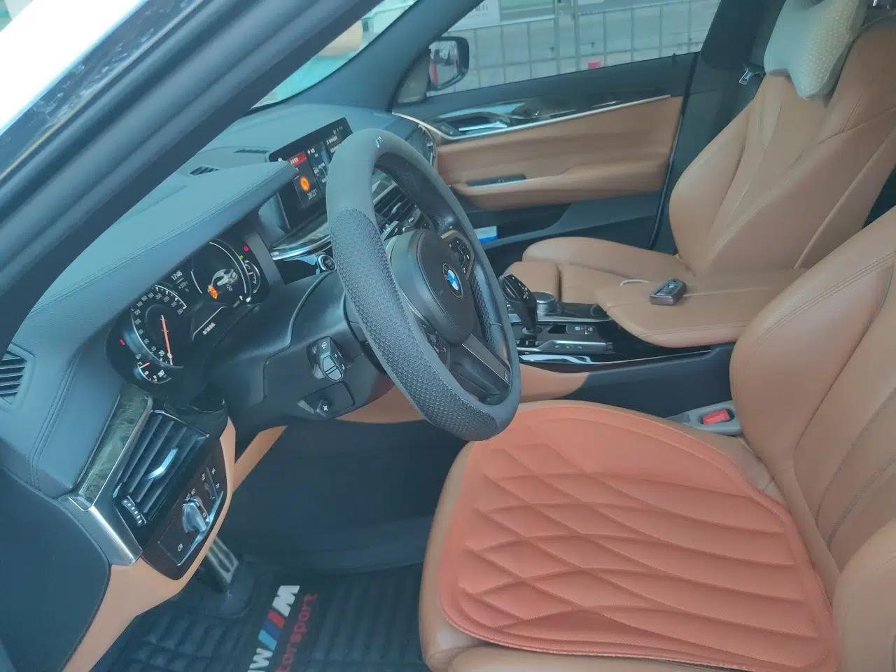 BMW 6 Series GT 2018 630i M Sport Package — миниатюра 15