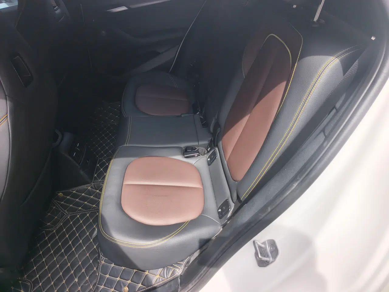 BMW X2 2023 xDrive 25i Shining Edition — миниатюра 17