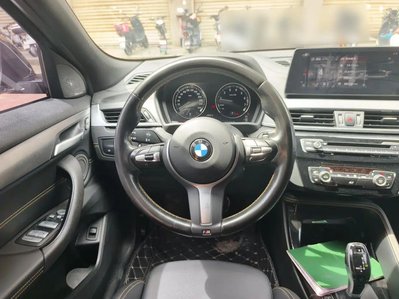 BMW X2 2023 xDrive 25i Shining Edition — миниатюра 10