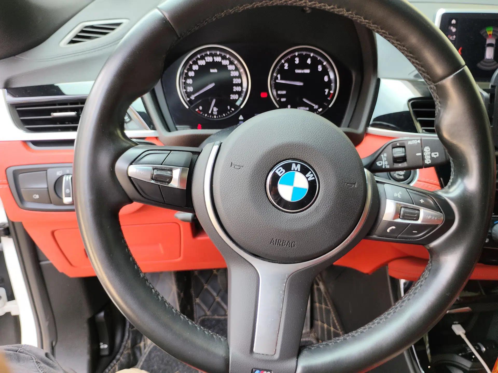 BMW X2 2020 sDrive25i Leading Model M Sport Package — миниатюра 10