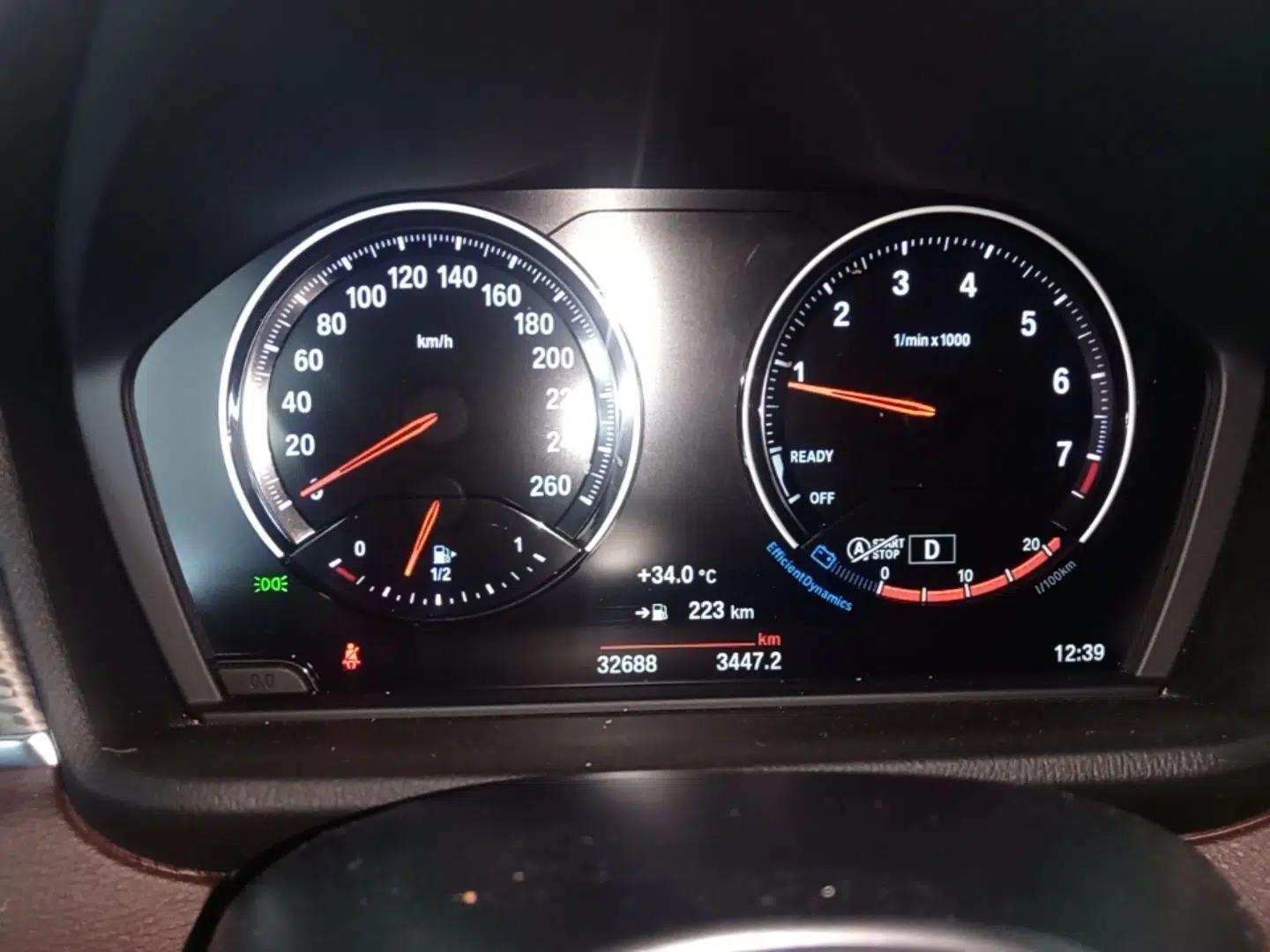 BMW X2 2021 xDrive25i Midnight Edition — миниатюра 19
