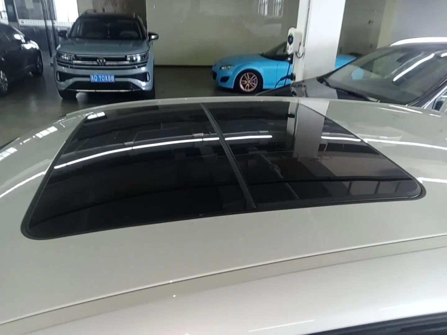 BMW X2 2021 xDrive25i Midnight Edition — миниатюра 7