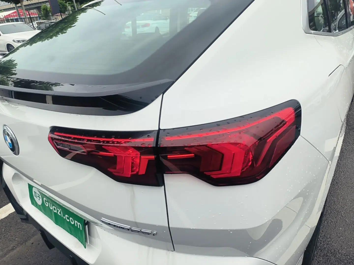 BMW X2 2024 sDrive25i M Sport Package — миниатюра 14