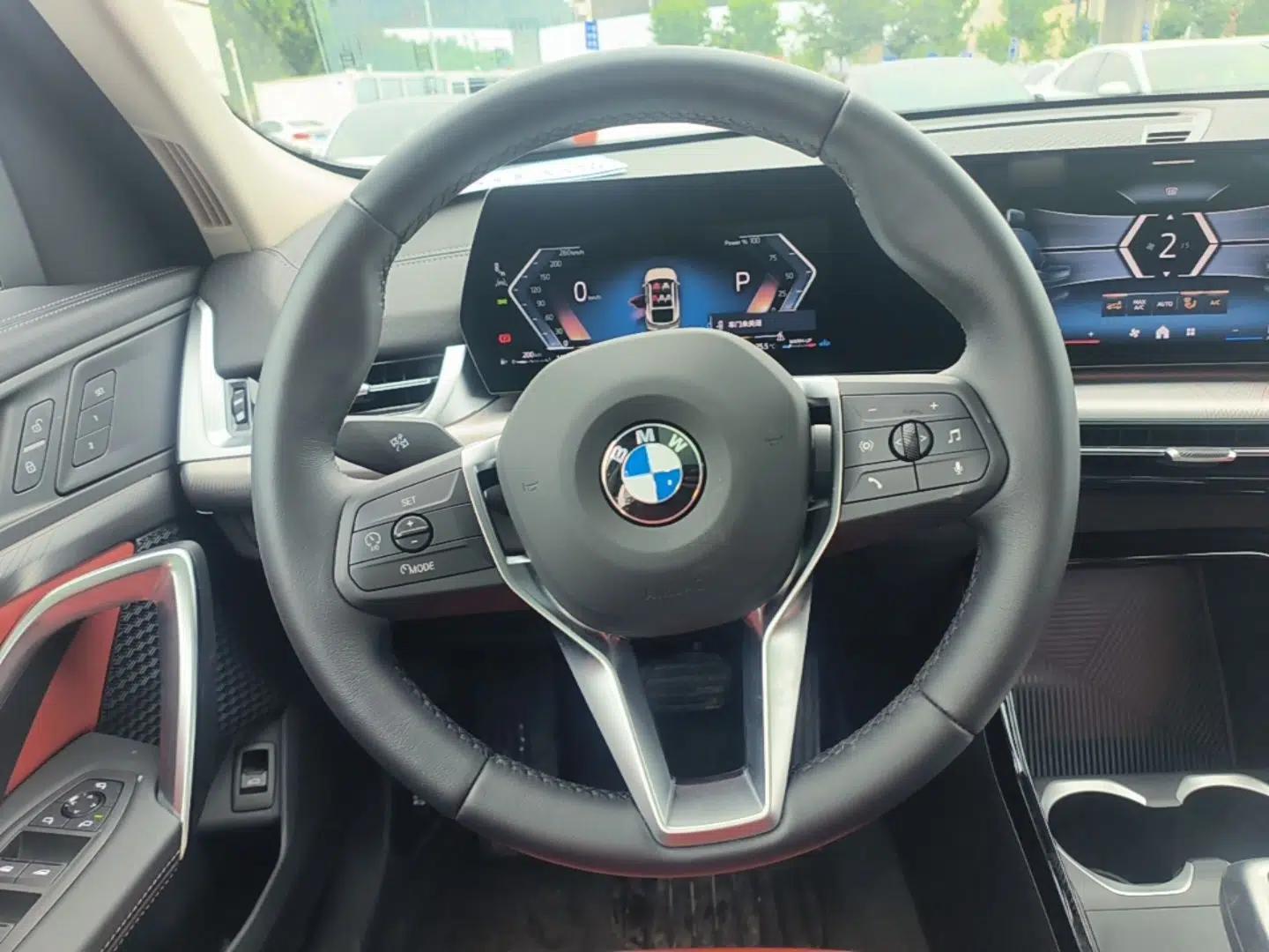 BMW X2 2024 sDrive25i M Sport Package — миниатюра 18