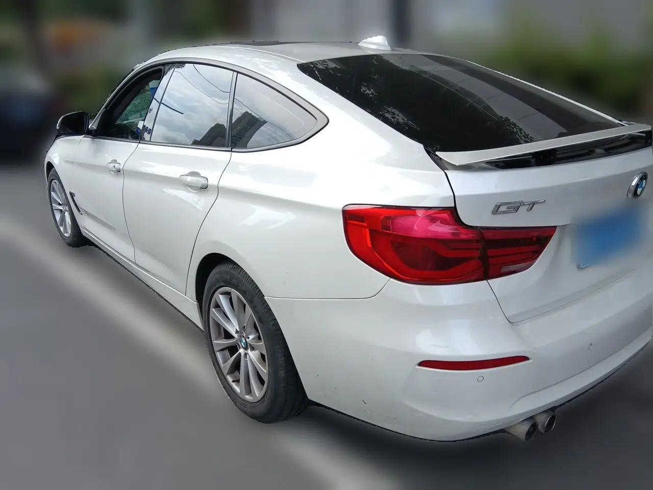 BMW 3 Series GT 2016 320i Fashion Model — миниатюра 4