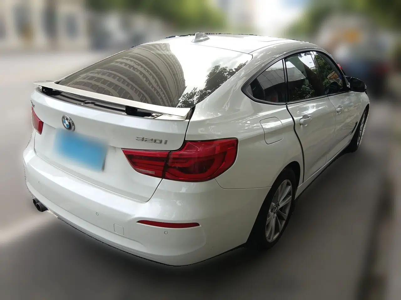 BMW 3 Series GT 2016 320i Fashion Model — миниатюра 6