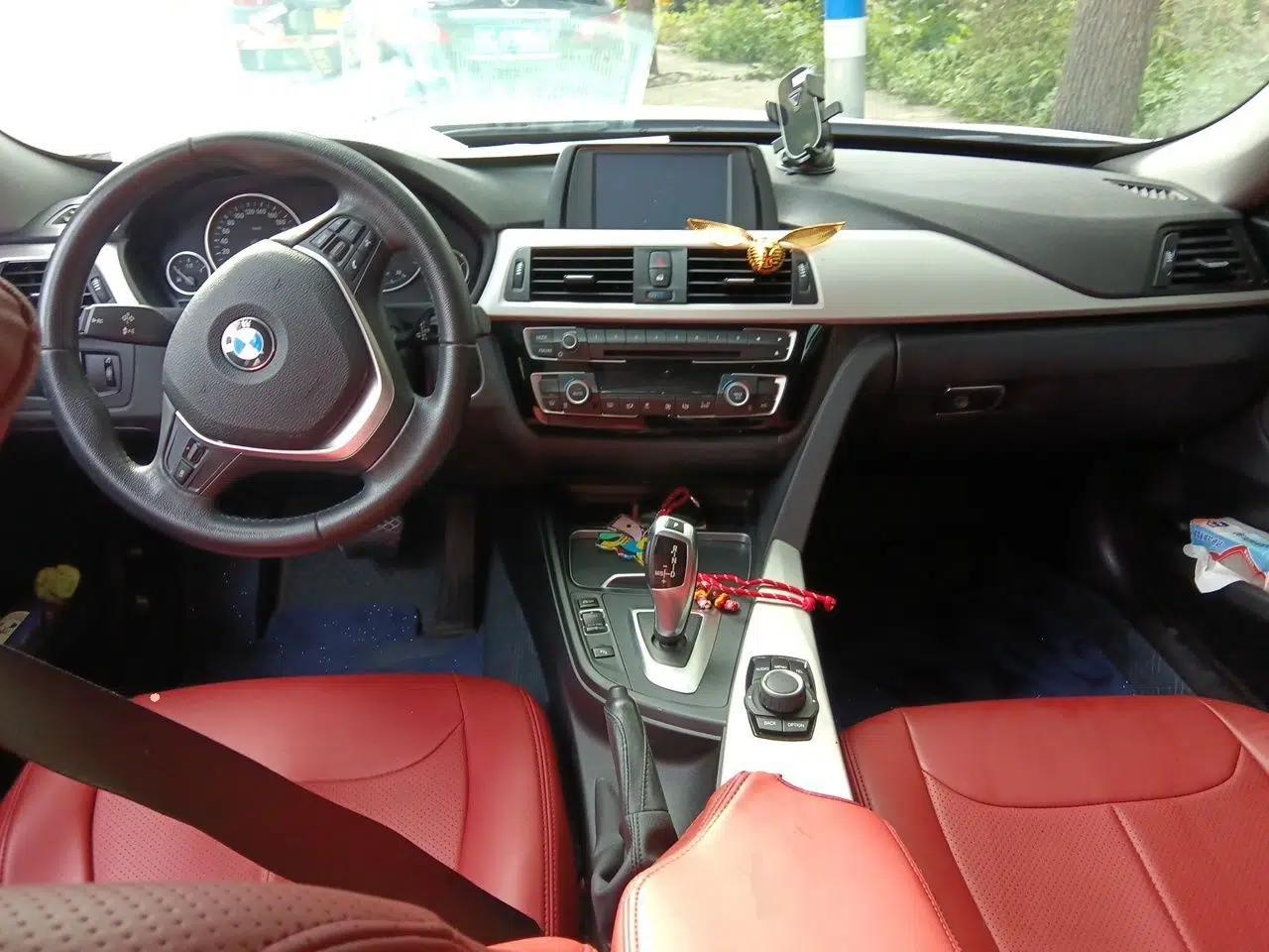 BMW 3 Series GT 2016 320i Fashion Model — миниатюра 9