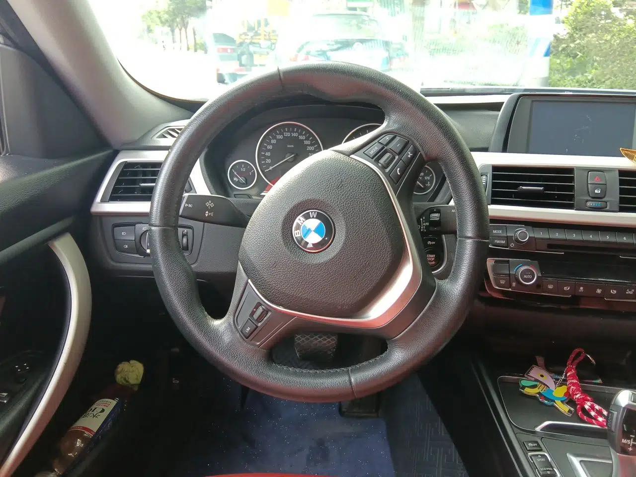 BMW 3 Series GT 2016 320i Fashion Model — миниатюра 10