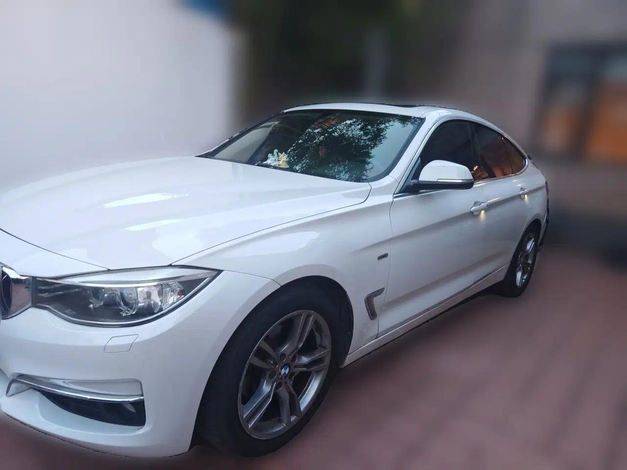 BMW 3 Series GT 2013 320i Leading Model — миниатюра 1