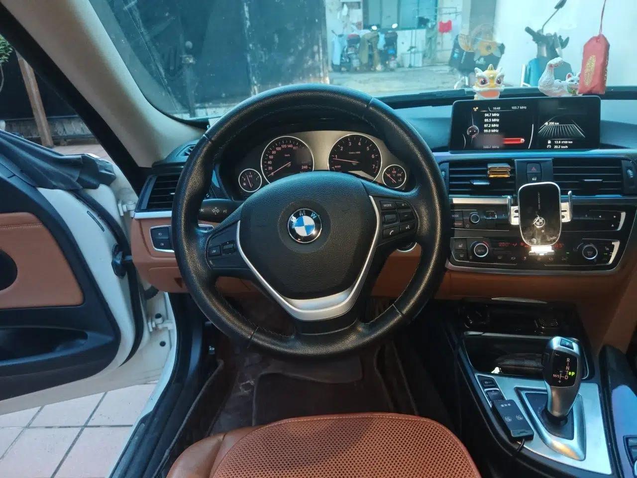 BMW 3 Series GT 2013 320i Leading Model — миниатюра 10