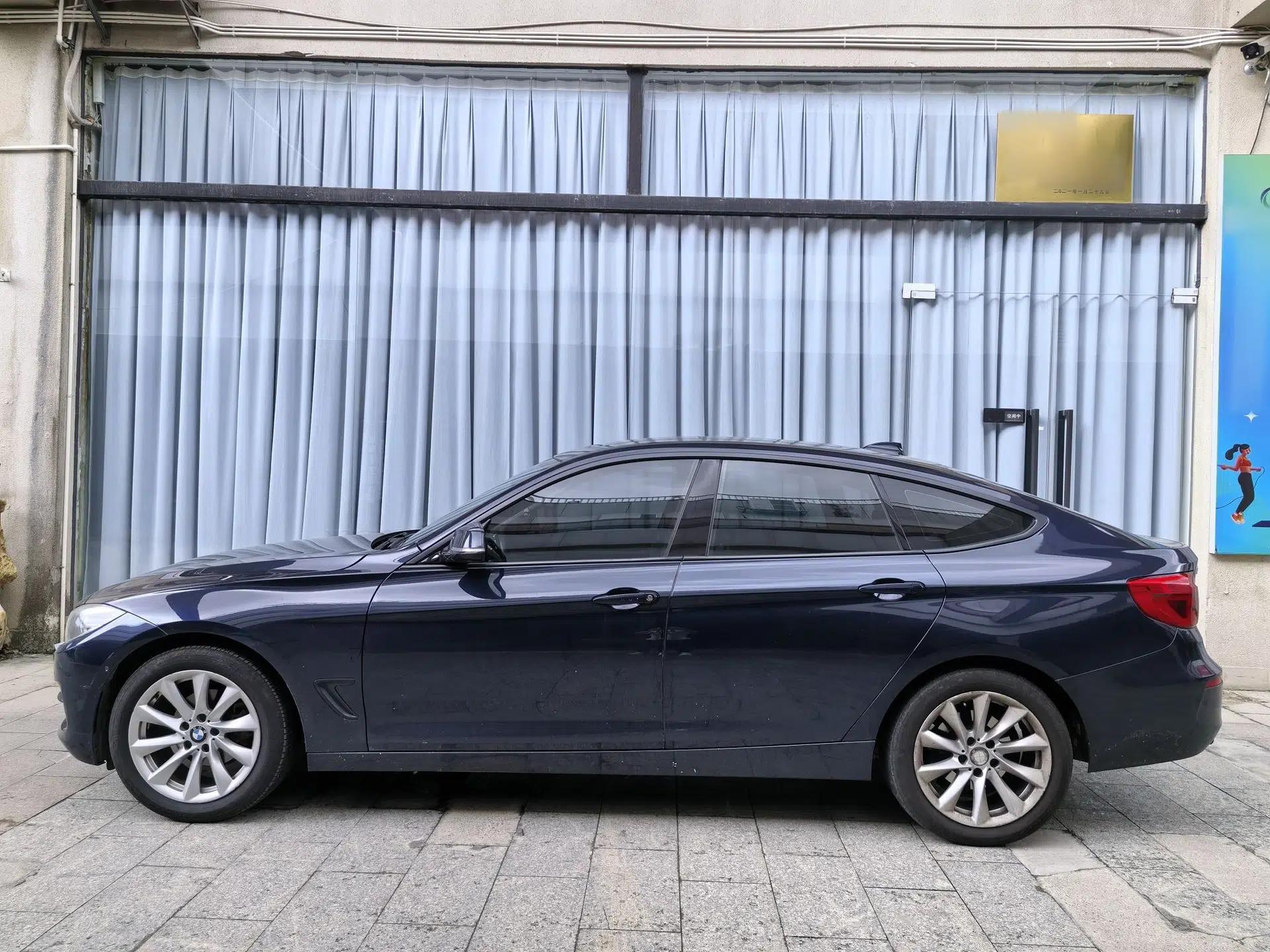 BMW 3 Series GT 2019 320i Sport Edition — миниатюра 15