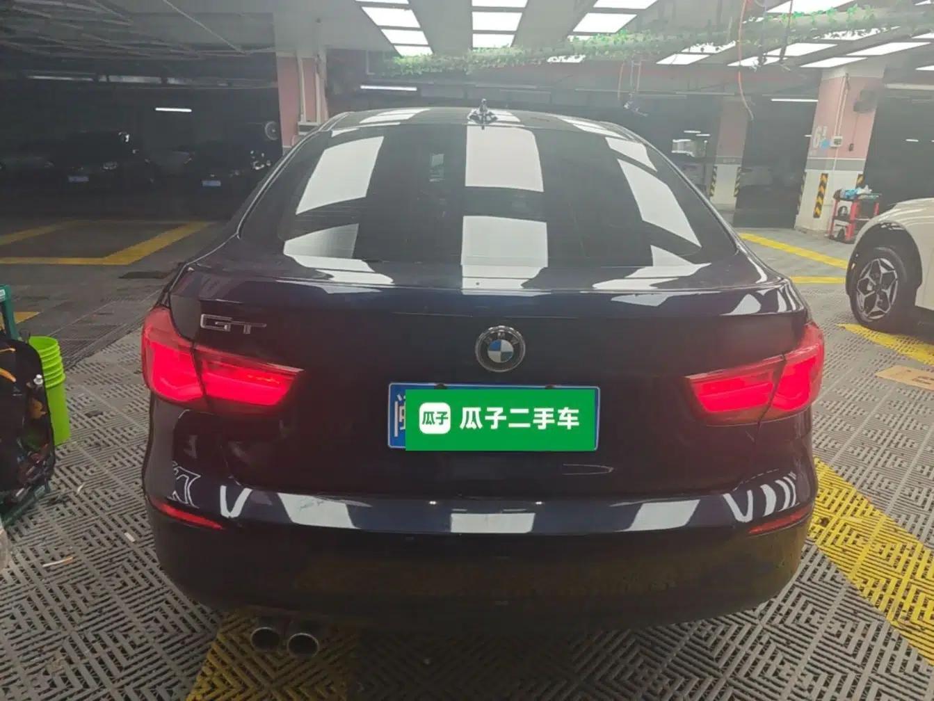 BMW 3 Series GT 2019 320i Sport Edition — миниатюра 5