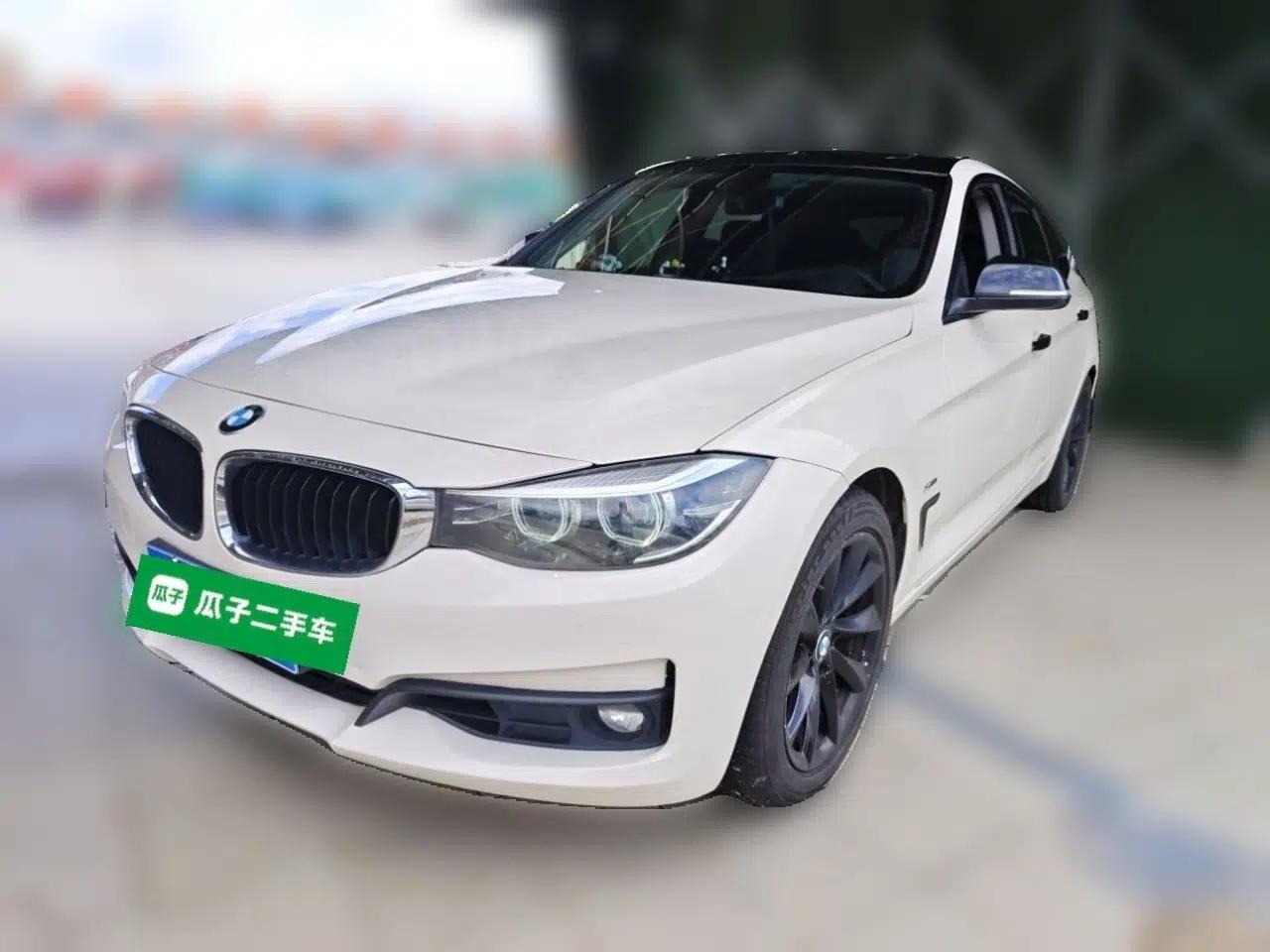 BMW 3 Series GT 2018 320i Sport Edition — миниатюра 1