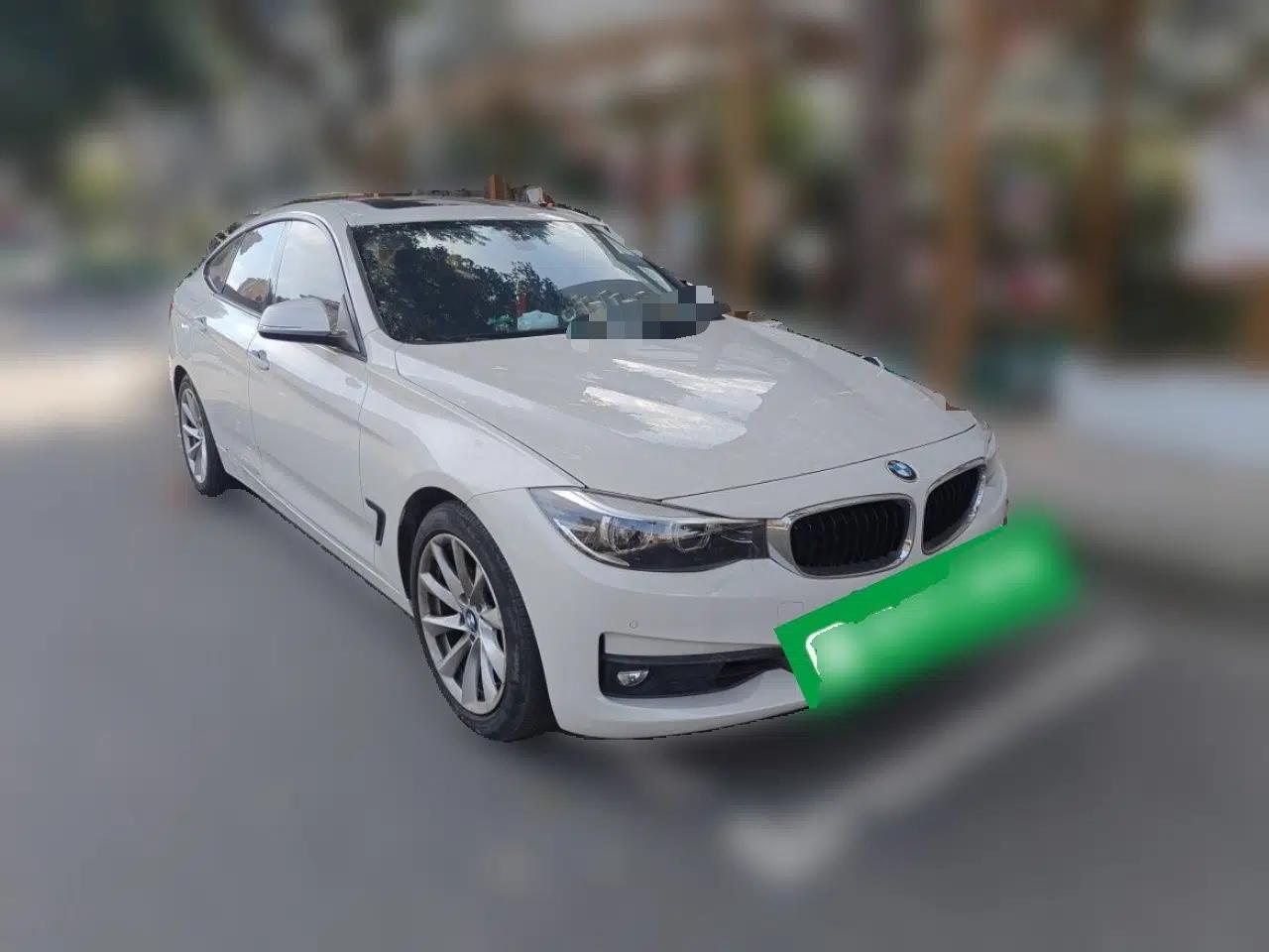 BMW 3 Series GT 2018 320i Sport Edition — миниатюра 3