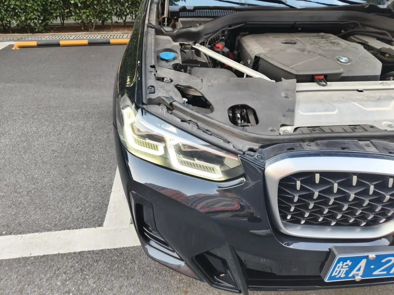 BMW X4 2022 xDrive 25i M Sport Package — миниатюра 7