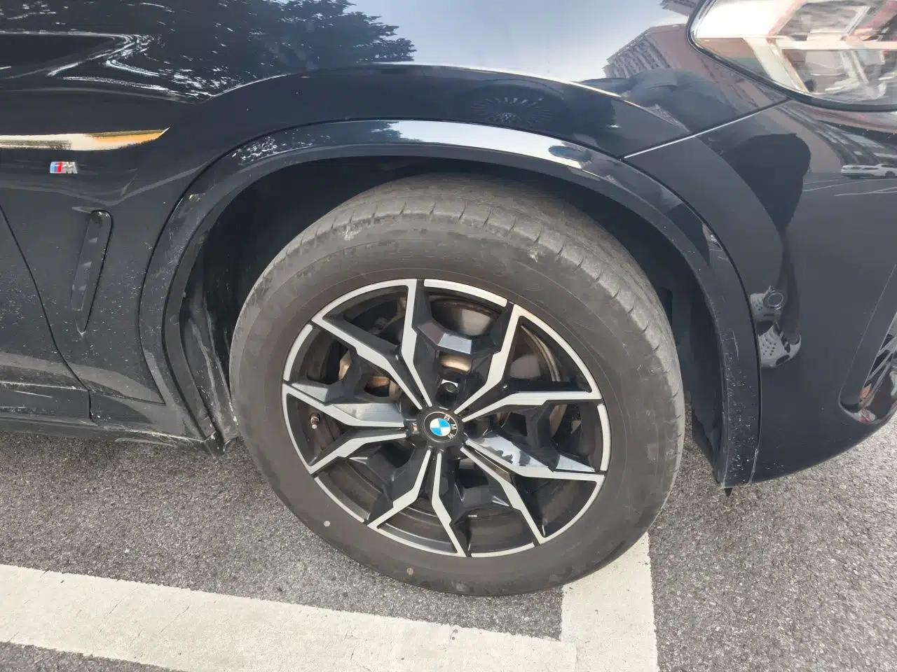 BMW X4 2022 xDrive 25i M Sport Package — миниатюра 8