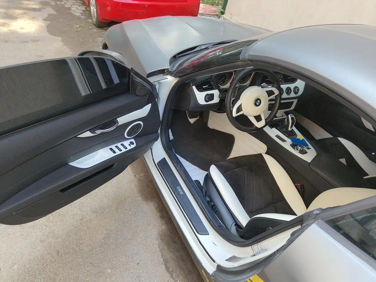 BMW Z4 2013 sDrive20i Leading Model — миниатюра 16