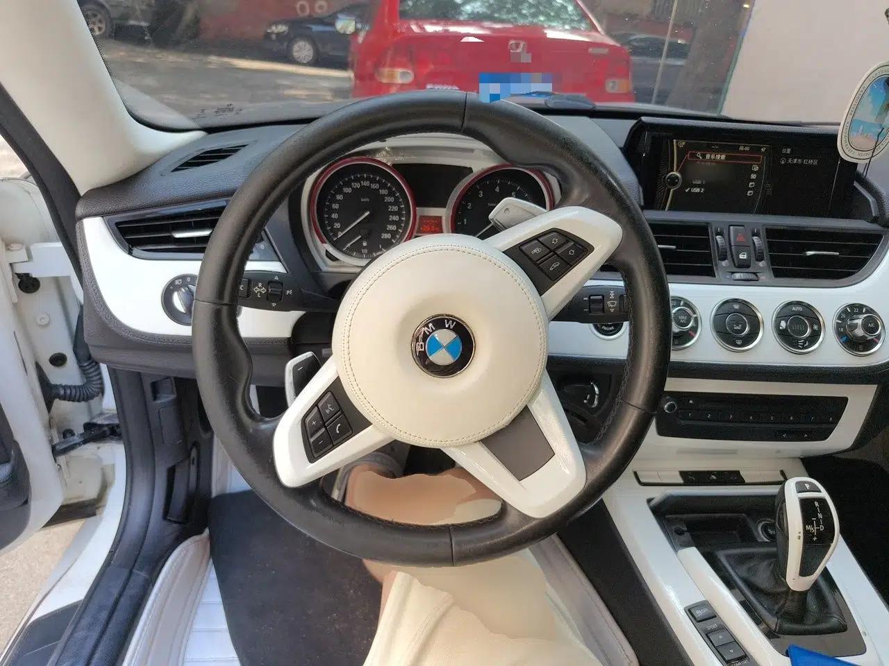 BMW Z4 2013 sDrive20i Leading Model — миниатюра 10