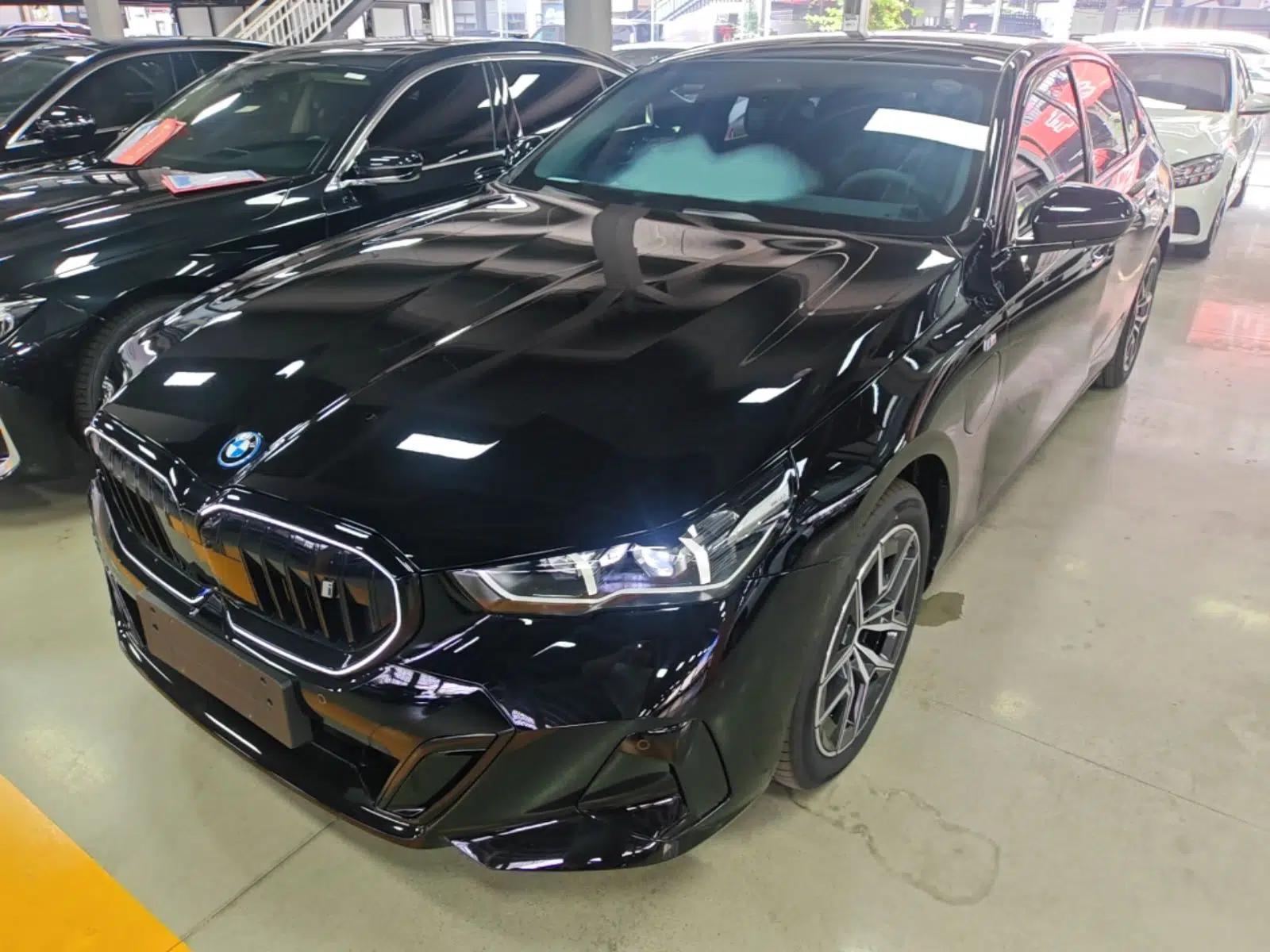 BMW i5 2025 eDrive 40L M Sport Package — миниатюра 1