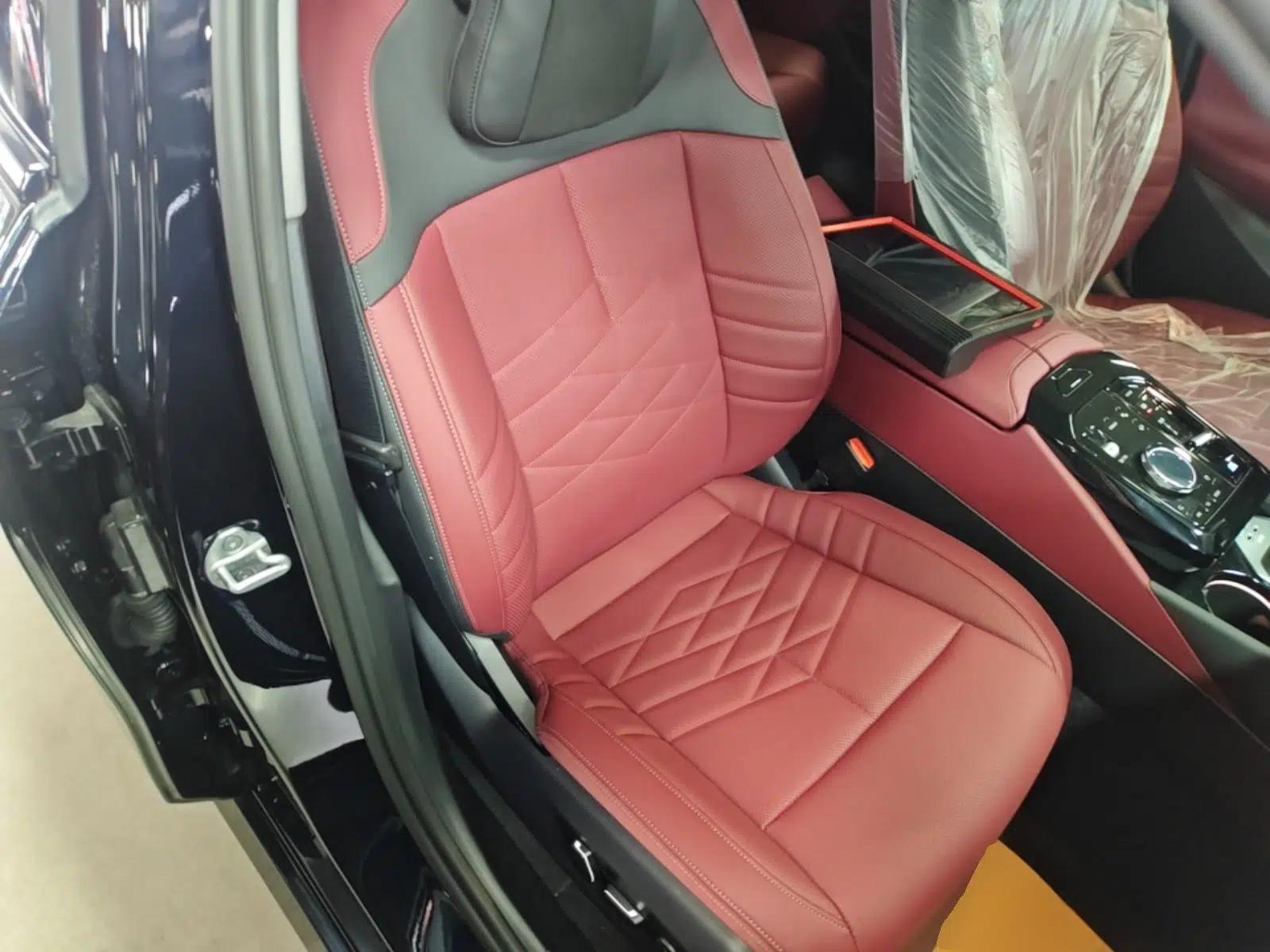 BMW i5 2025 eDrive 40L M Sport Package — миниатюра 19