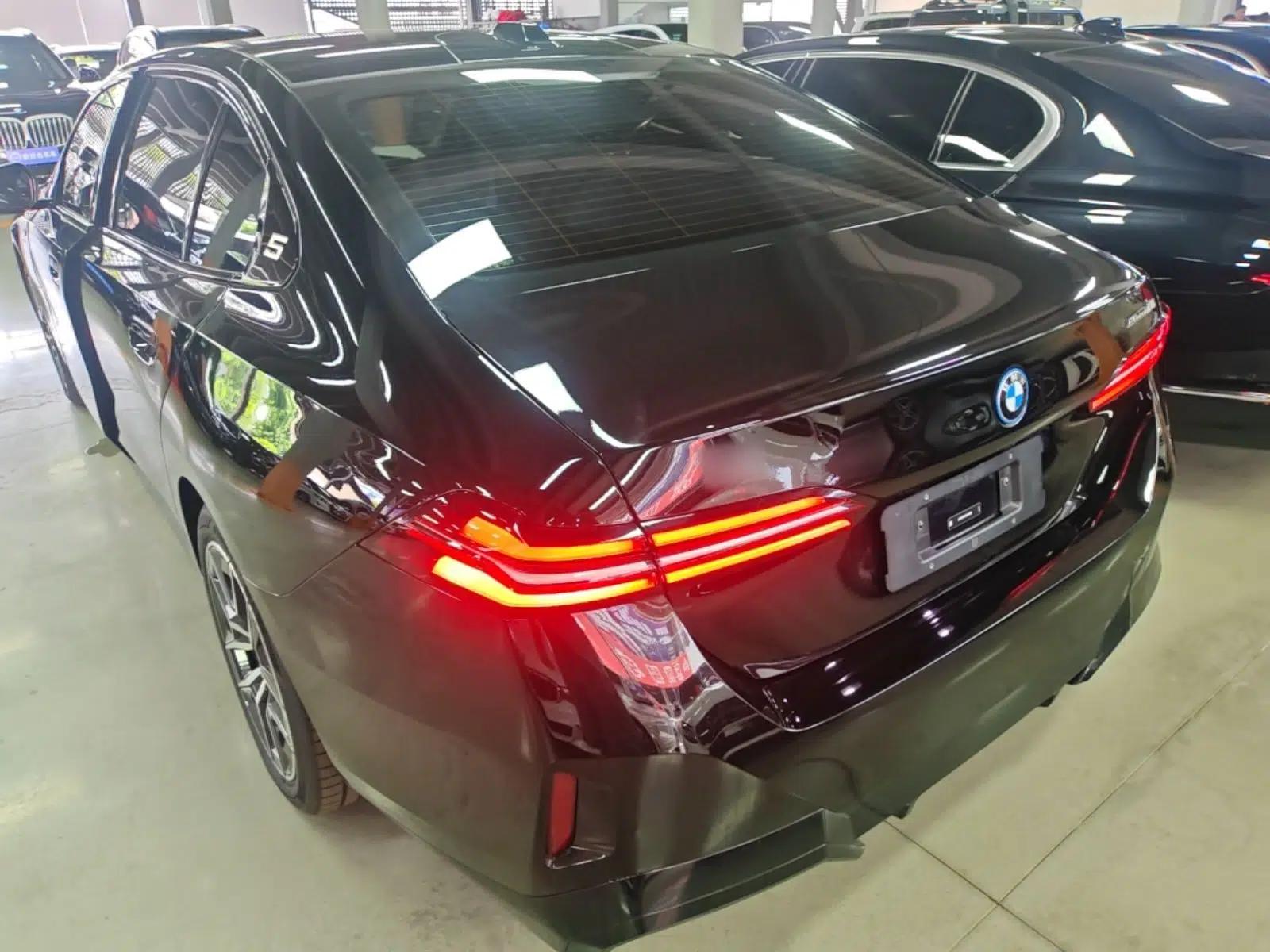 BMW i5 2025 eDrive 40L M Sport Package — миниатюра 4