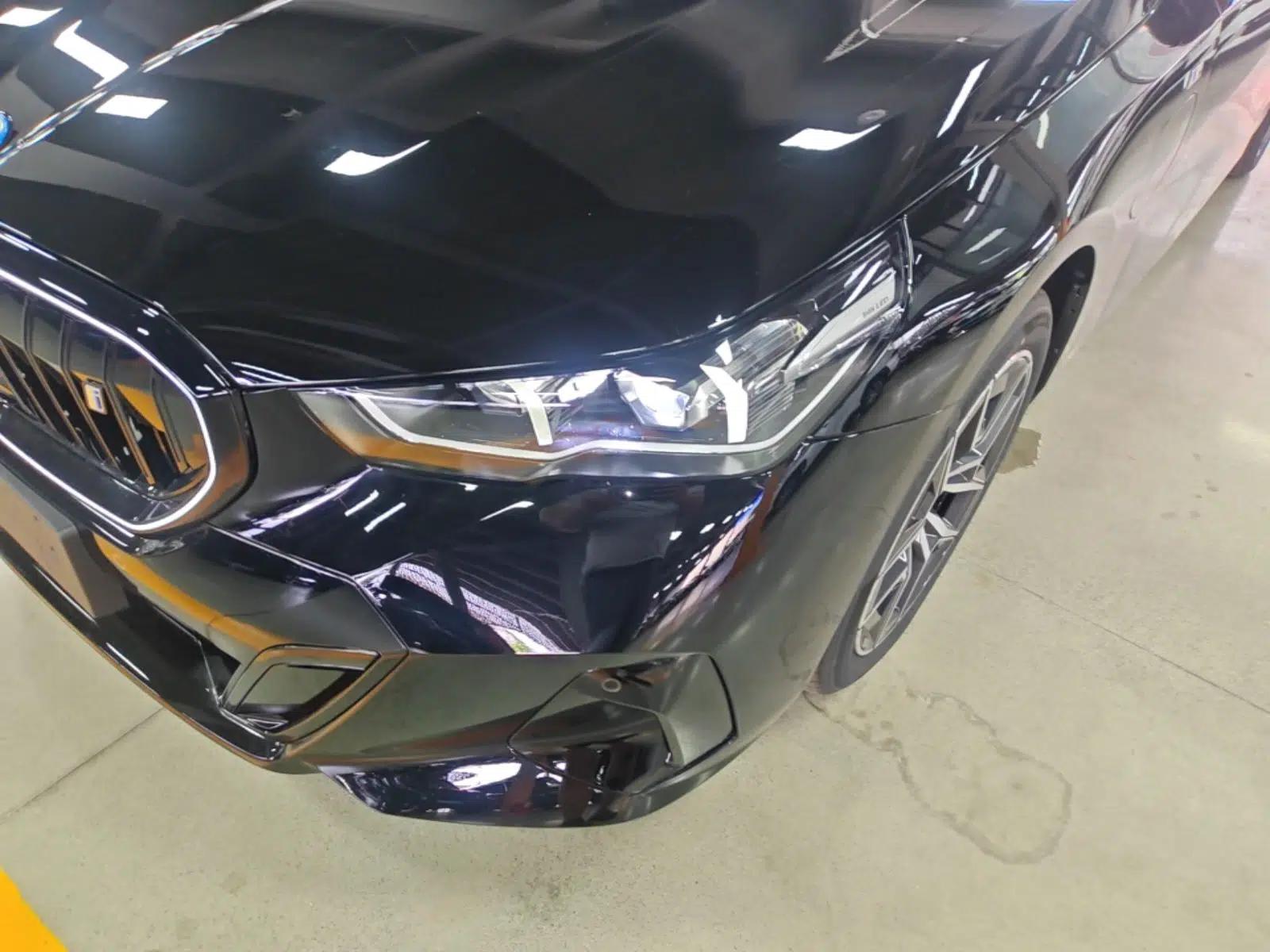 BMW i5 2025 eDrive 40L M Sport Package — миниатюра 8