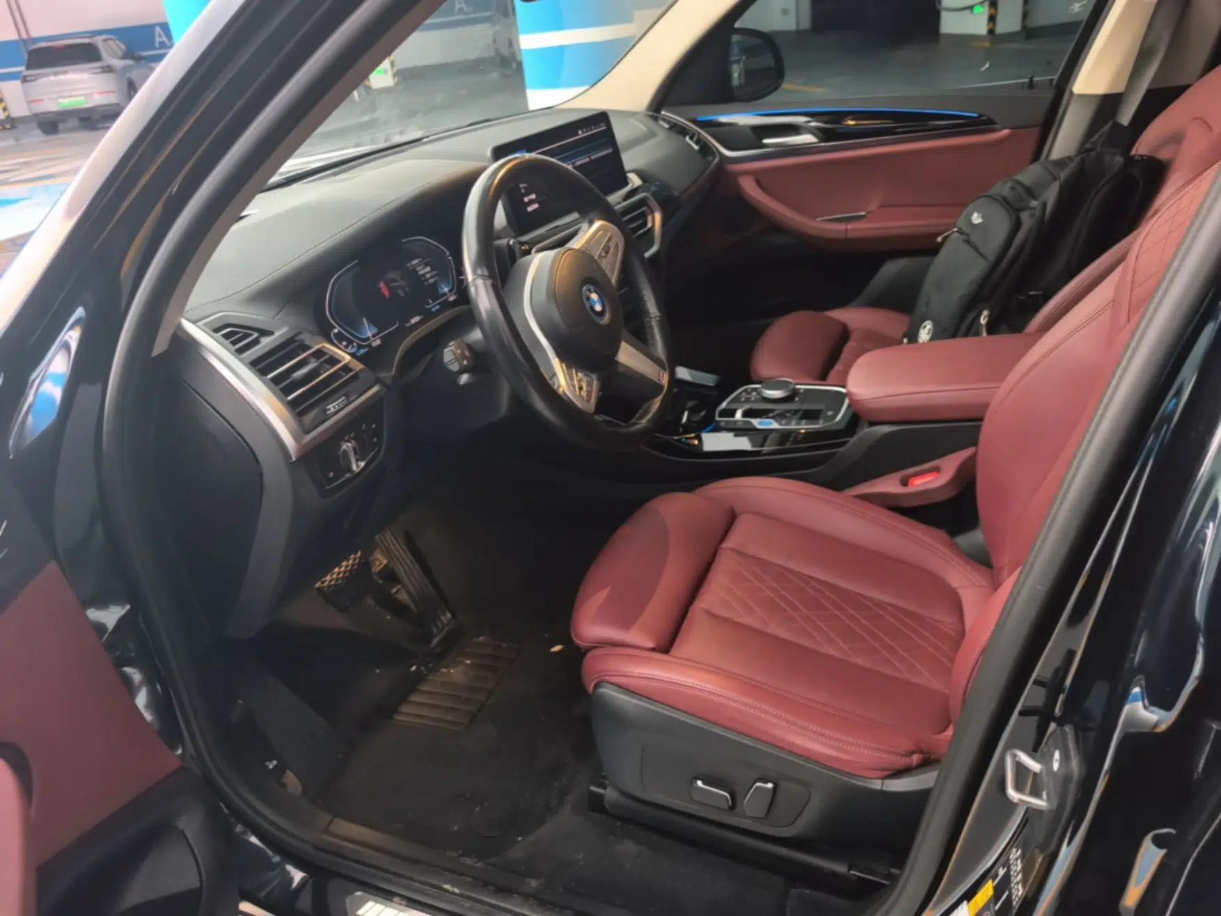 BMW iX3 2023 Leading Model — миниатюра 17
