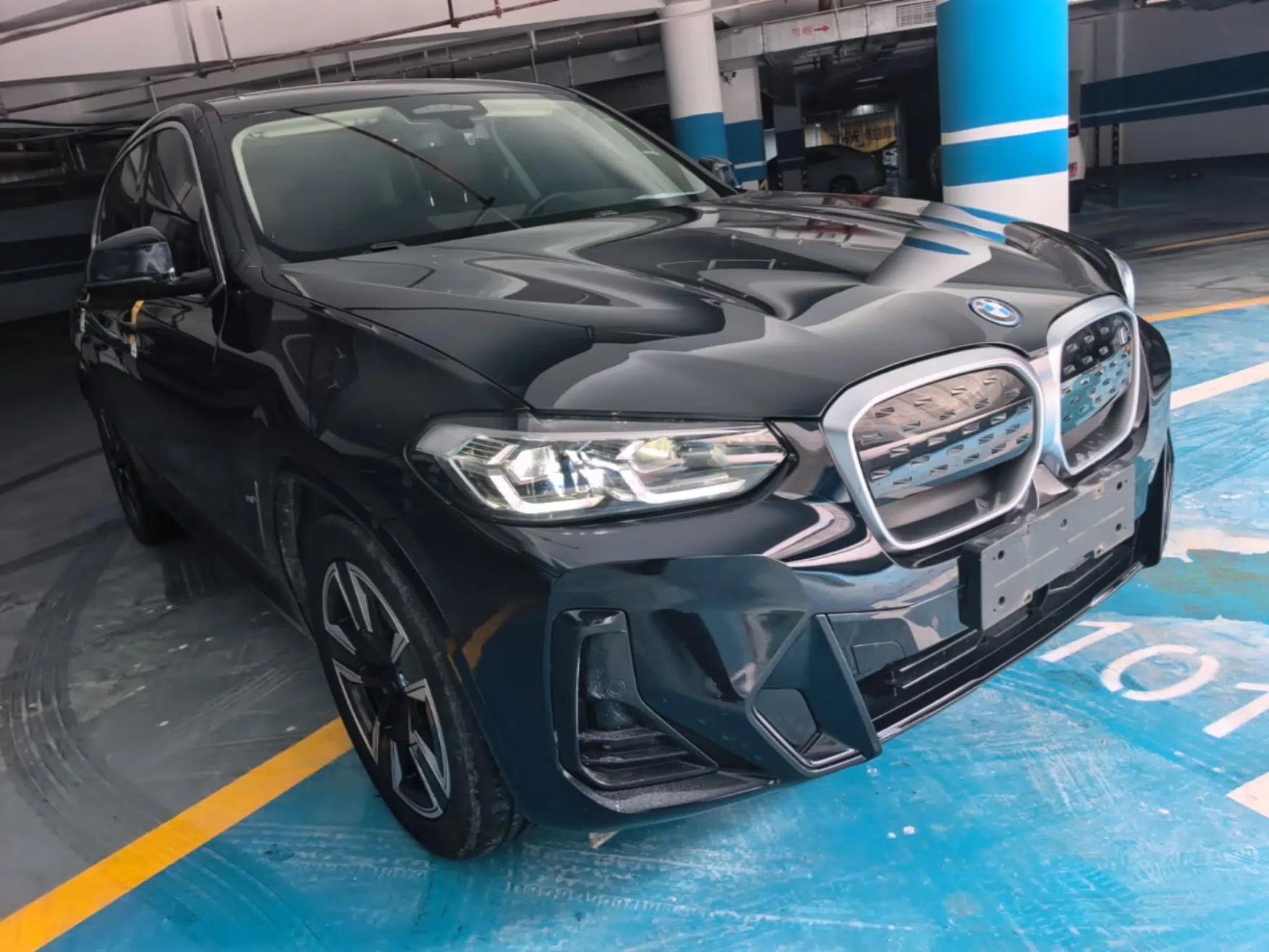 BMW iX3 2023 Leading Model — миниатюра 3