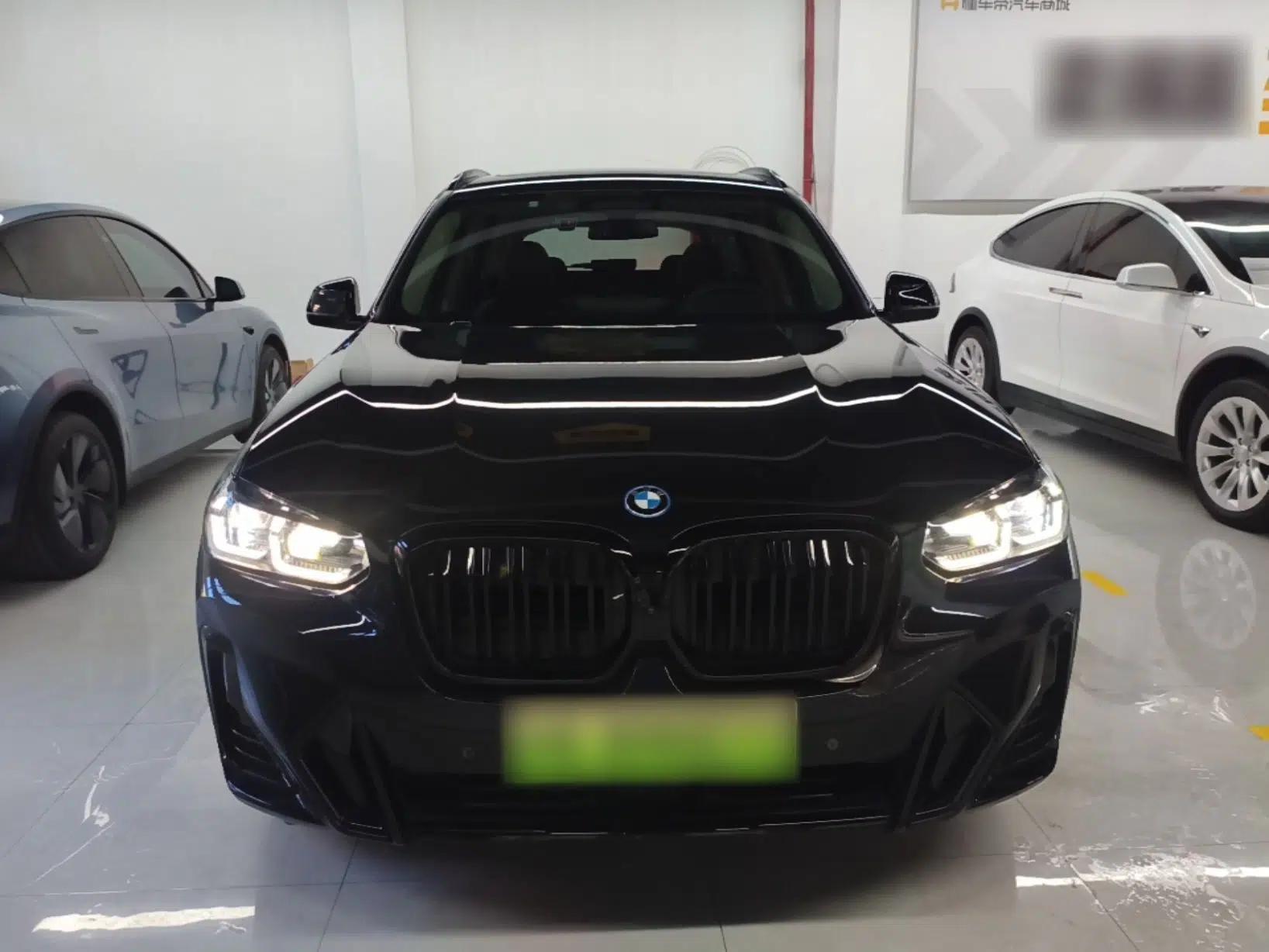 BMW iX3 2022 Updated Leading Type — миниатюра 2