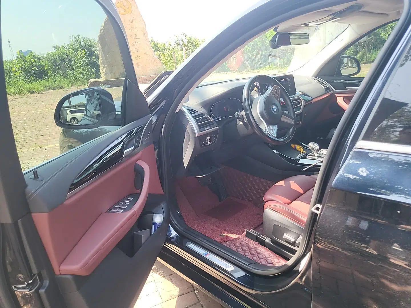BMW iX3 2022 Updated Leading Version — миниатюра 16