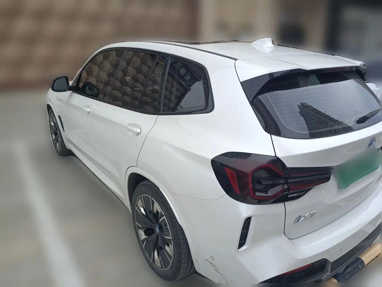 BMW iX3 2023 Leading Type — миниатюра 4