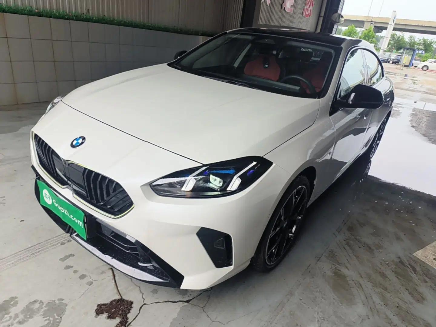 BMW 2 Series 2025 225L M Sport Night Edition Package — миниатюра 1