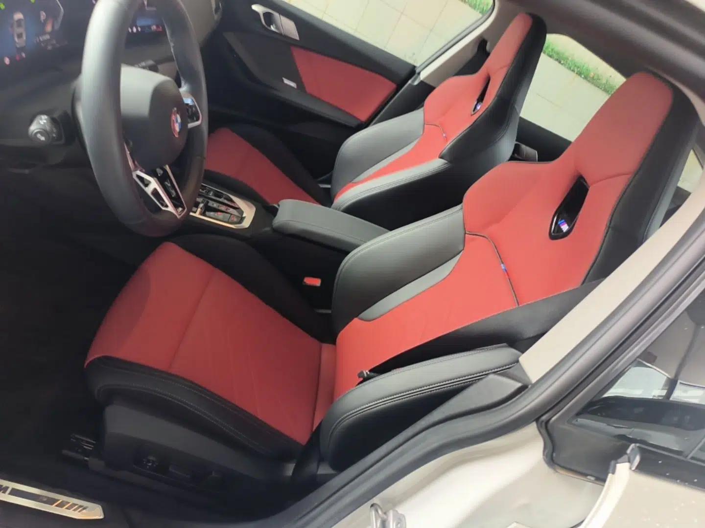 BMW 2 Series 2025 225L M Sport Night Edition Package — миниатюра 17