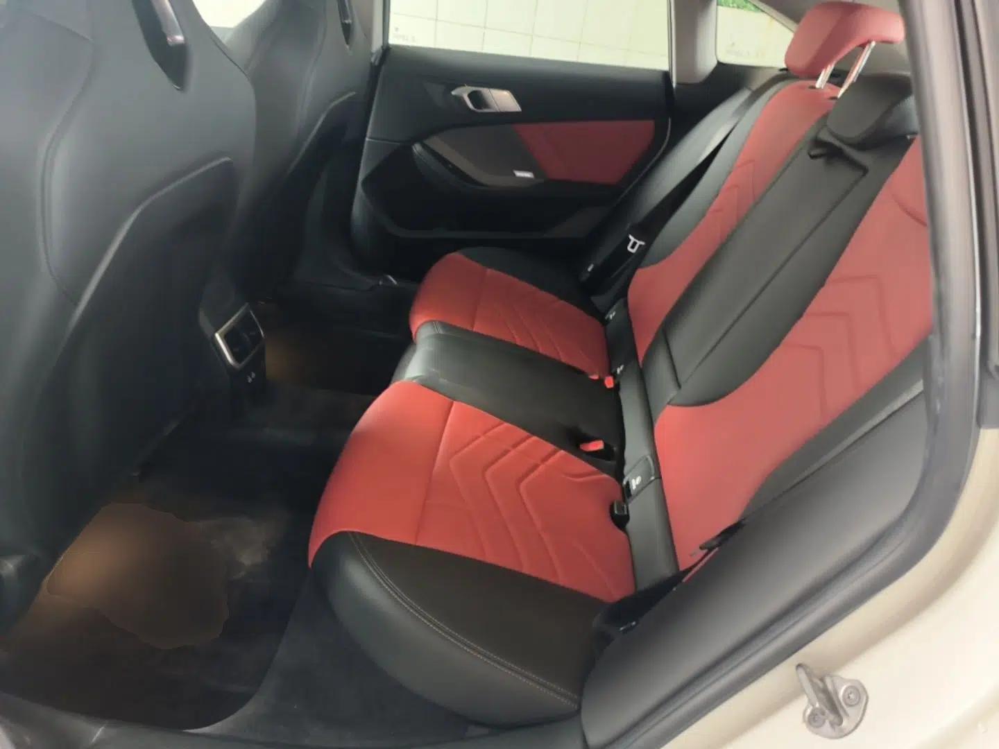 BMW 2 Series 2025 225L M Sport Night Edition Package — миниатюра 20
