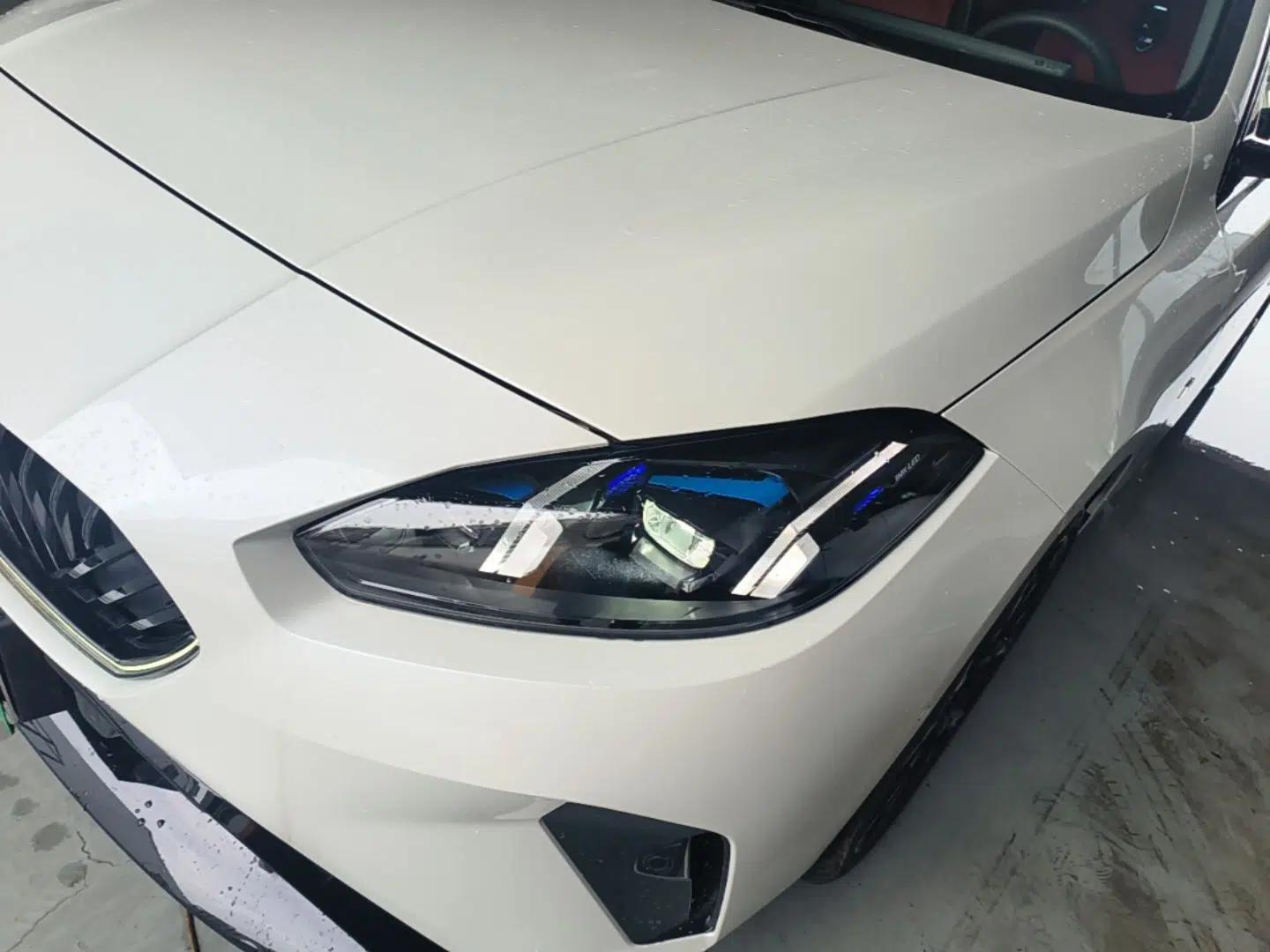 BMW 2 Series 2025 225L M Sport Night Edition Package — миниатюра 8