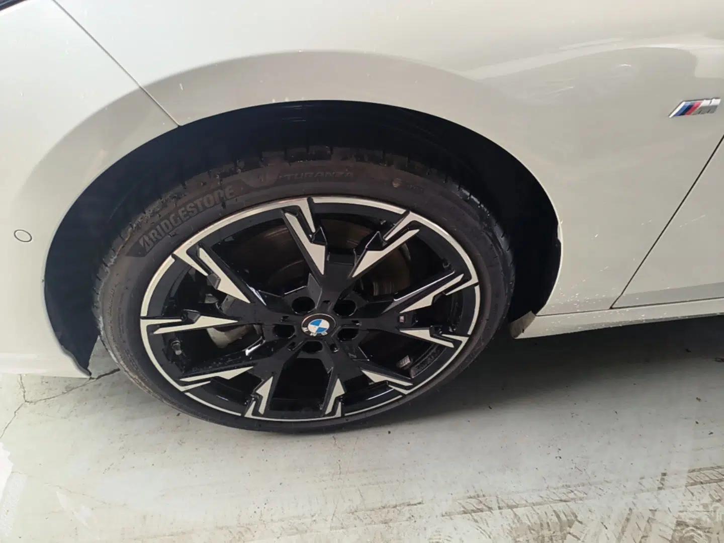 BMW 2 Series 2025 225L M Sport Night Edition Package — миниатюра 10