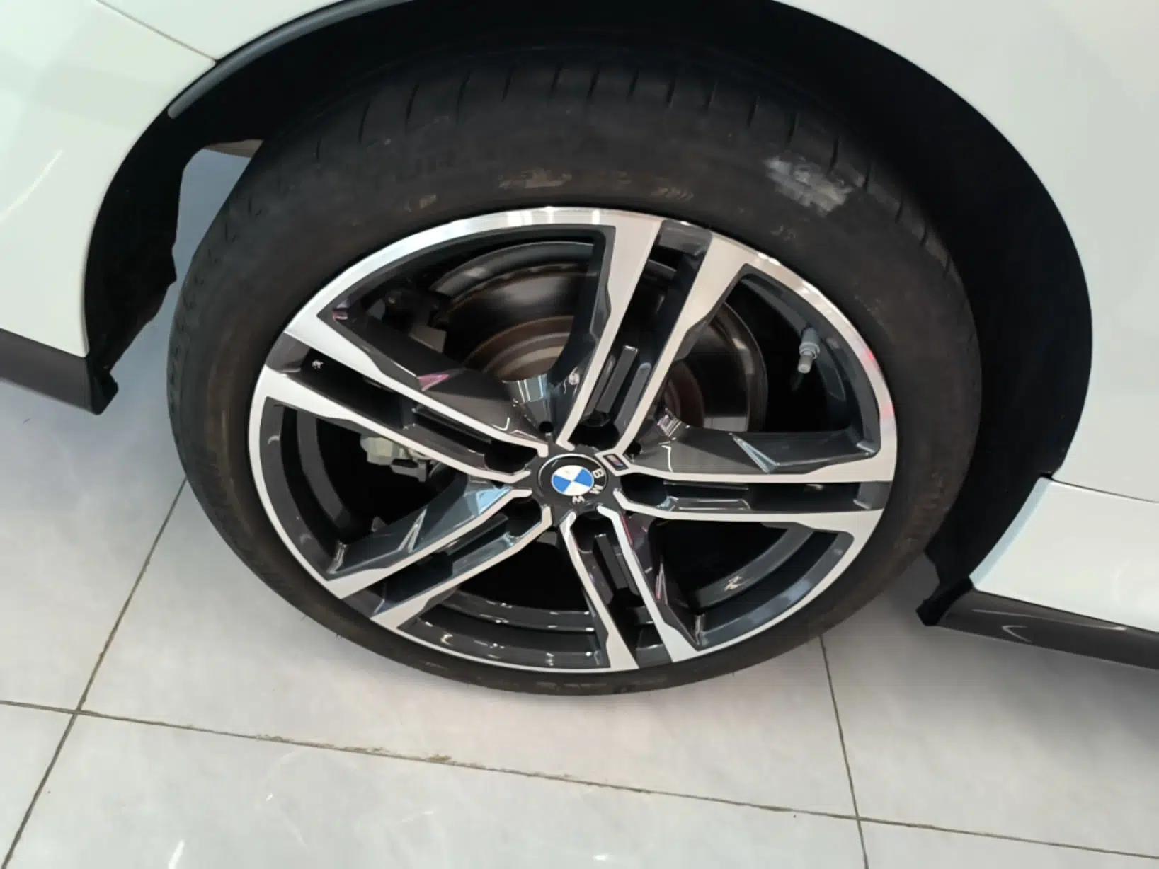 BMW 2 Series 2023 225i Four-Door Coupe M Sport Package — миниатюра 11