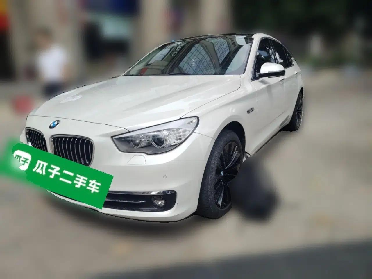 BMW 5 Series GT 2015 528i Luxury Edition — миниатюра 1