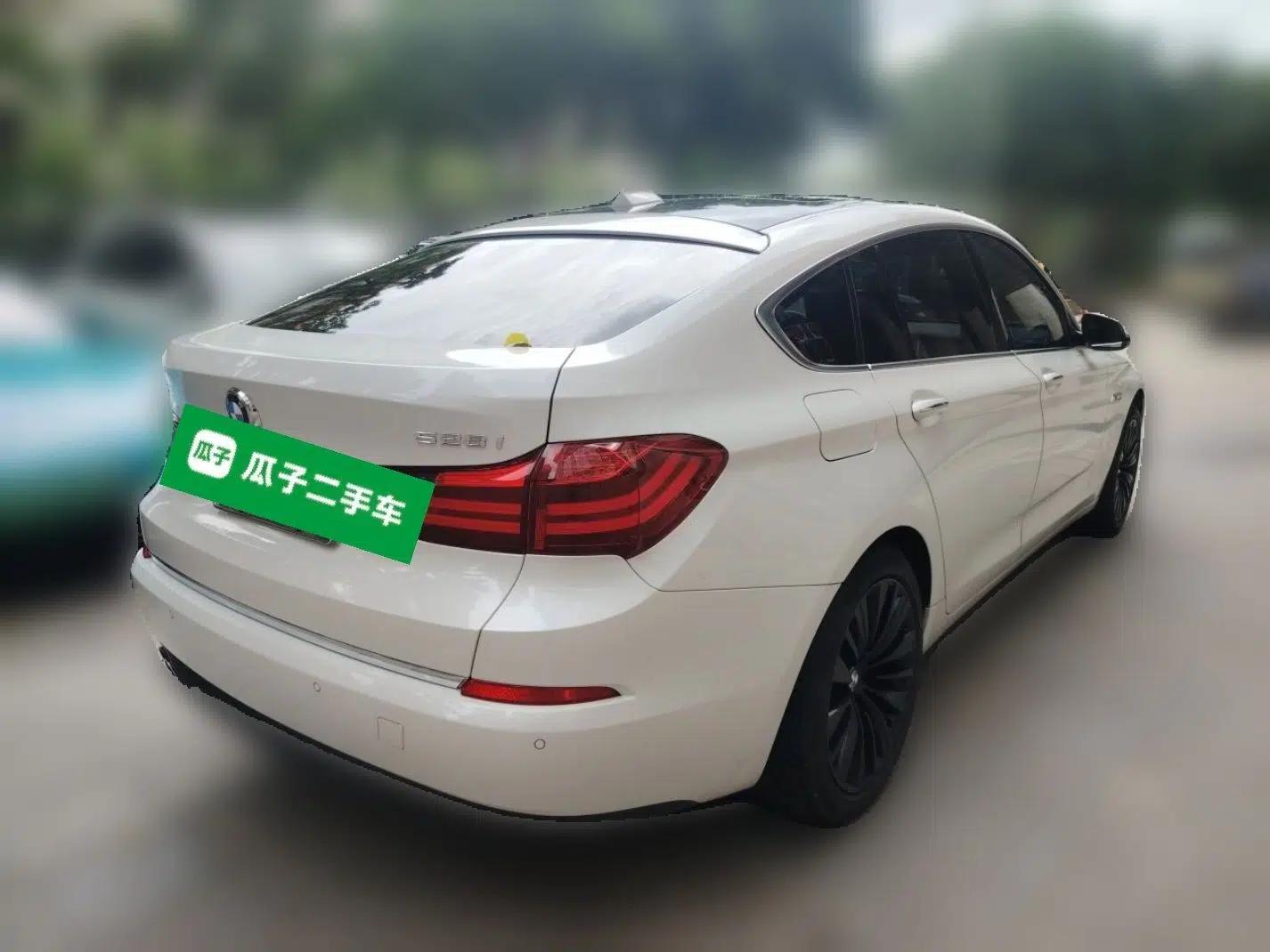 BMW 5 Series GT 2015 528i Luxury Edition — миниатюра 6