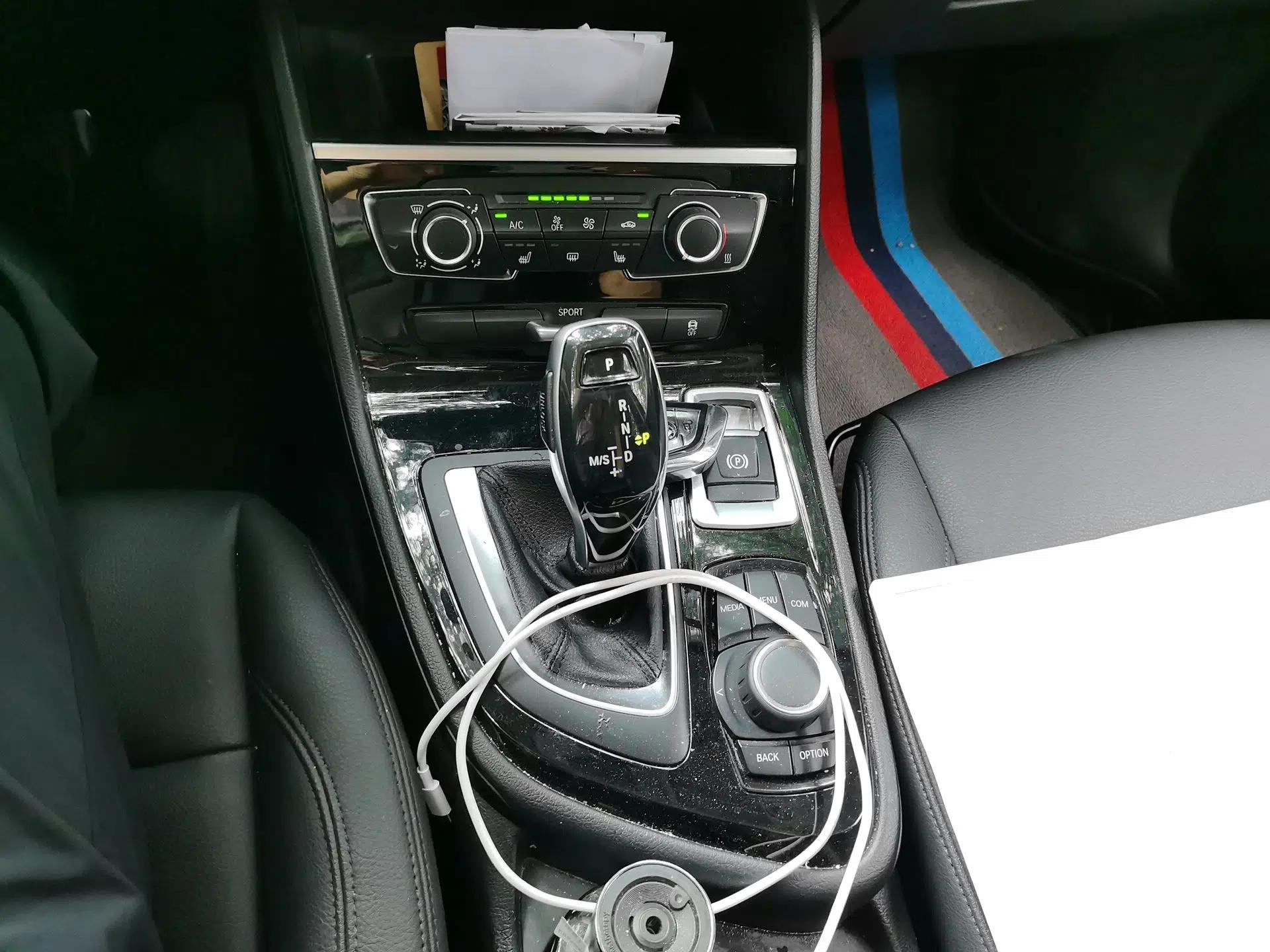 BMW 2 Series Gran Tourer 2018 220i Leading Model — миниатюра 14