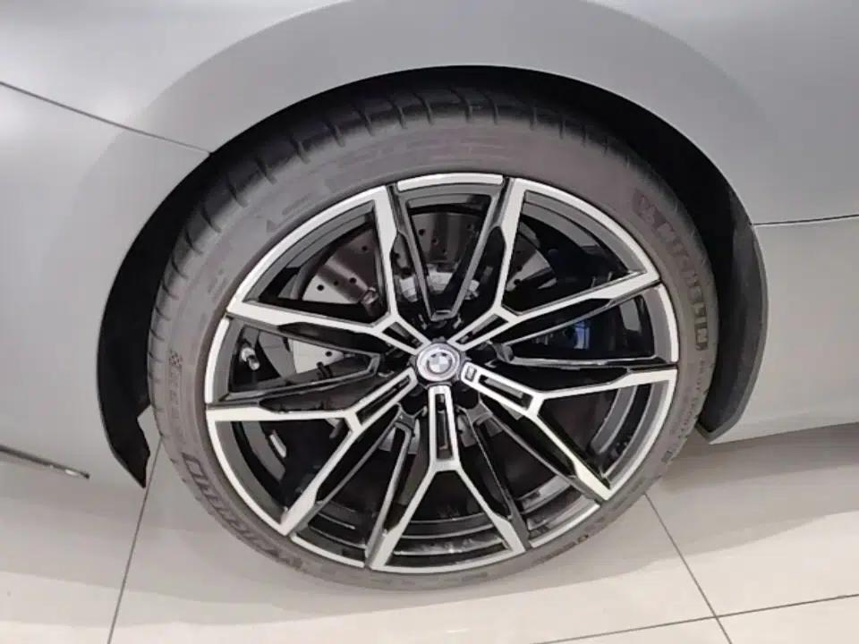 BMW M2 2024 M2 — миниатюра 11