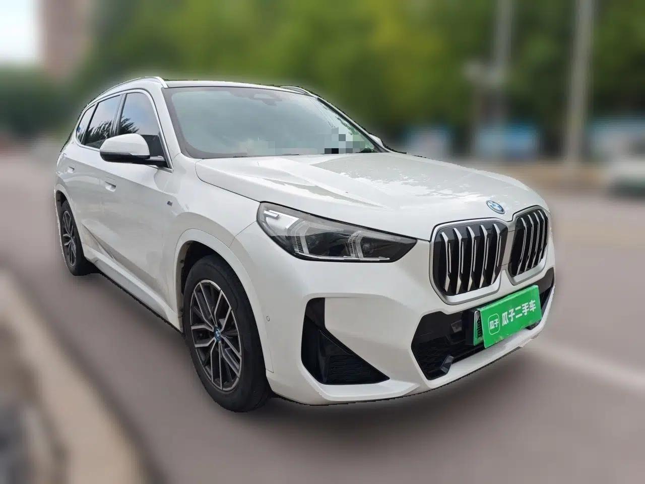 BMW iX1 2023 eDrive25L M Sport Package — миниатюра 3