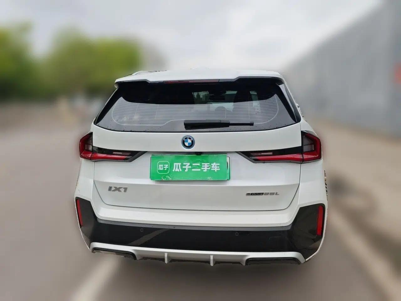 BMW iX1 2023 eDrive25L M Sport Package — миниатюра 5