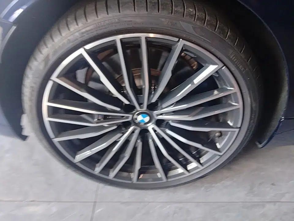 BMW 8 Series 2019 840i 4-Door Gran Coupe M Sport Package — миниатюра 11